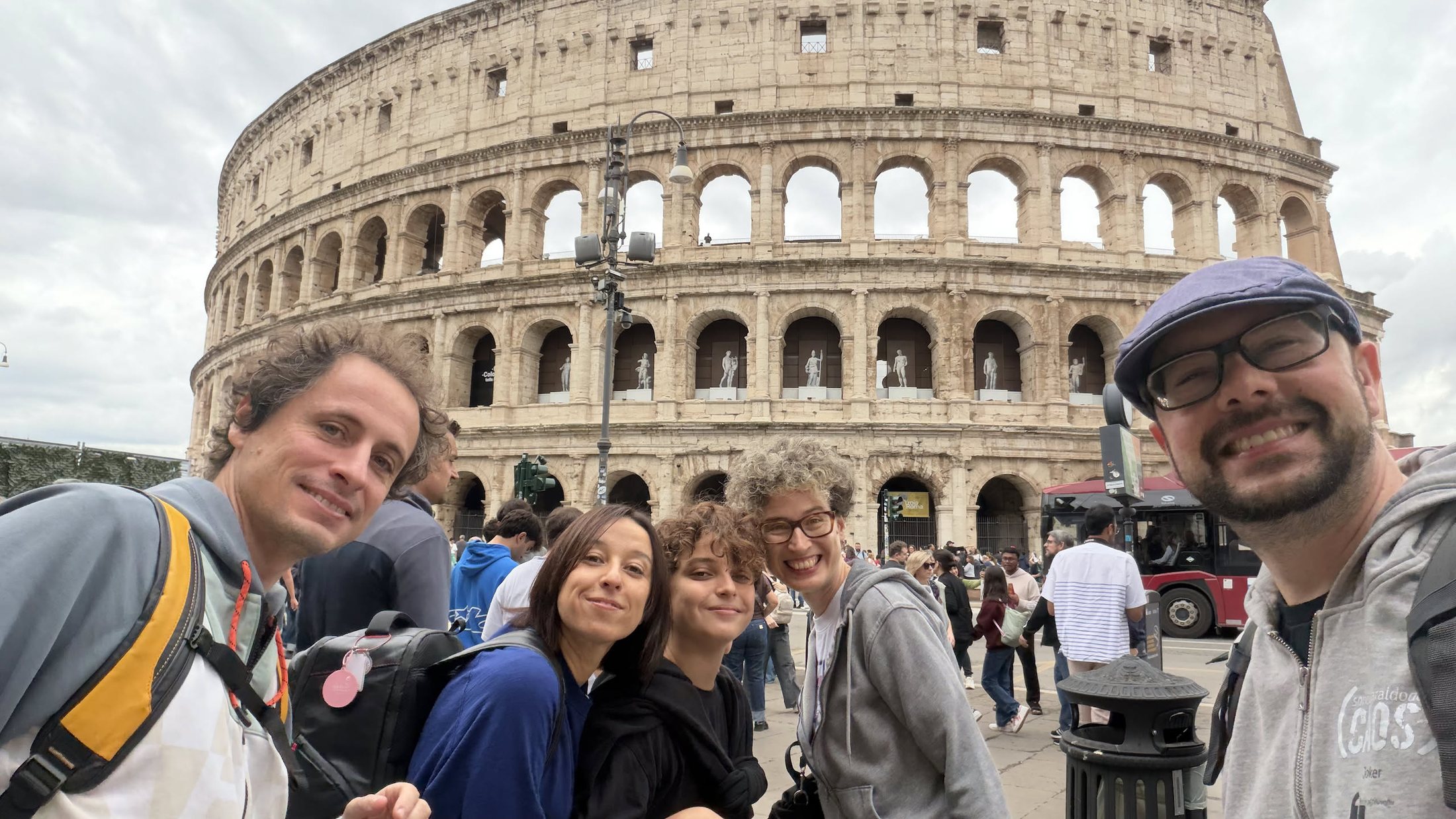Primo selfie della giornata, e il Colosseo ci sta tutto.